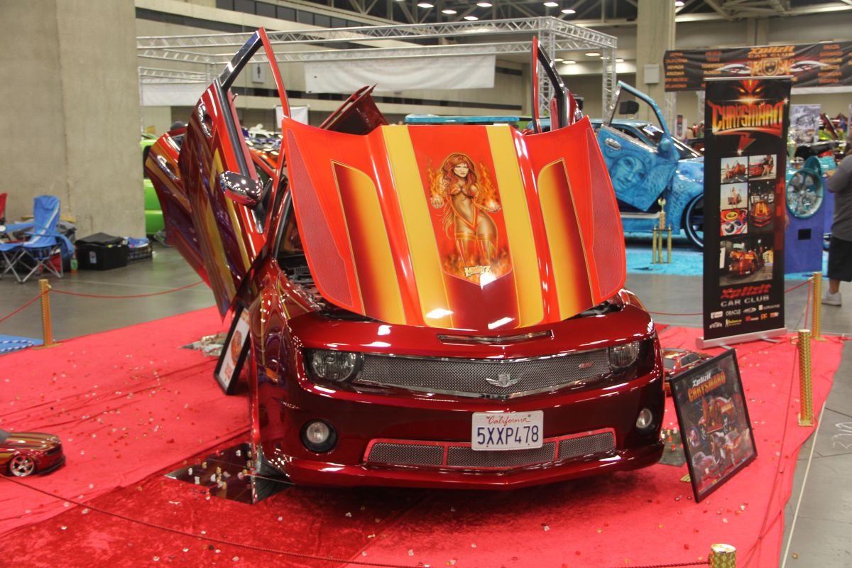 Crazy Customs at the 2016 Dub Car Show