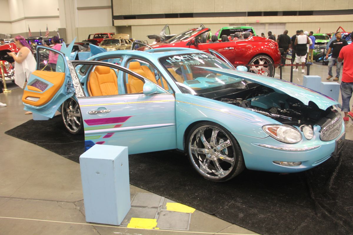 Crazy Customs at the 2016 Dub Car Show