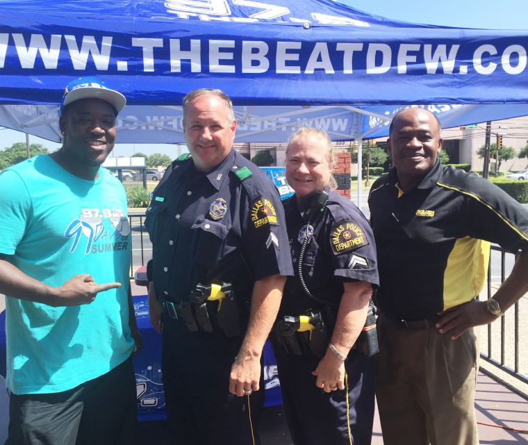 97.9 The Beat @ Golden Chick