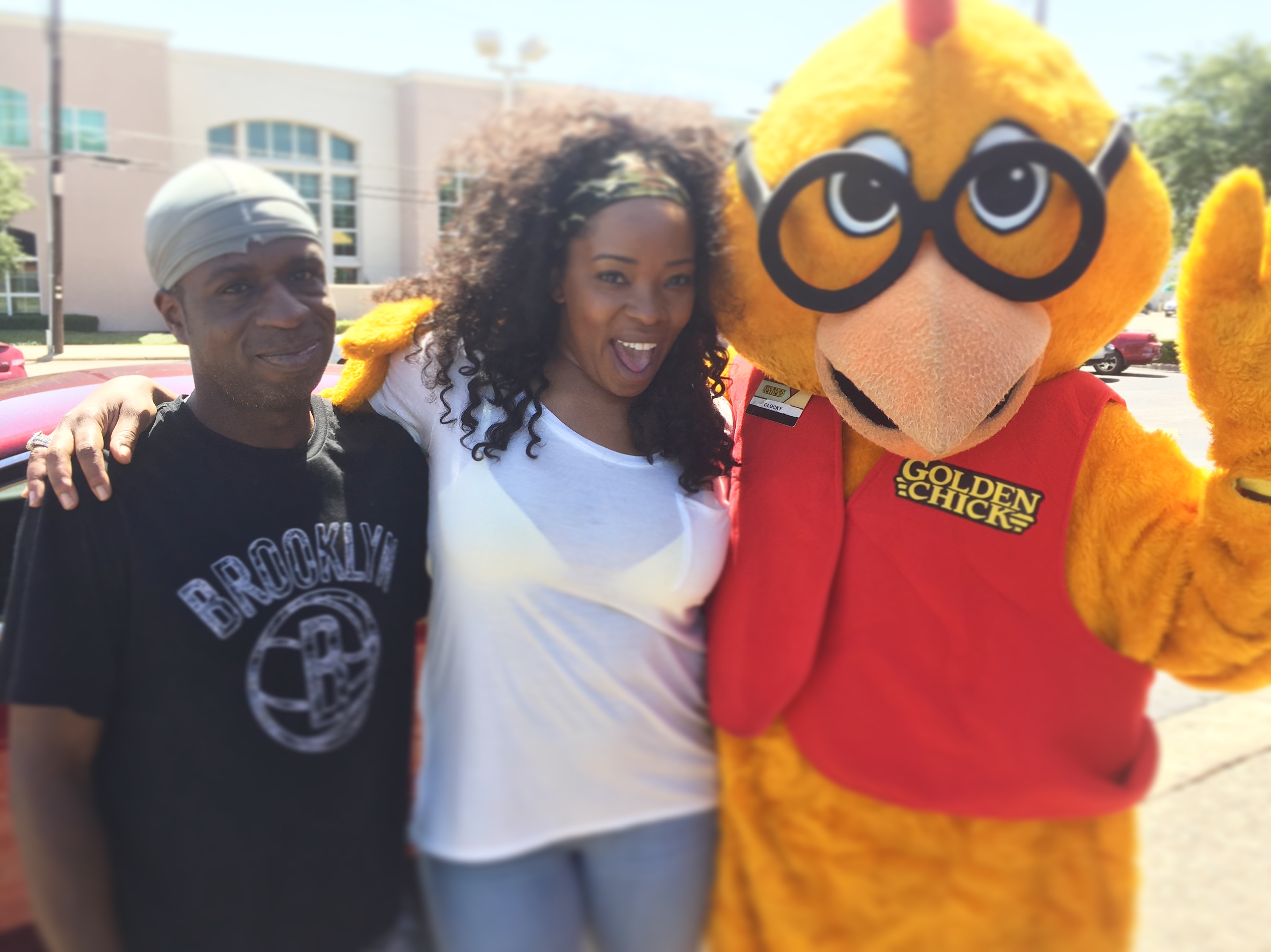 97.9 The Beat @ Golden Chick
