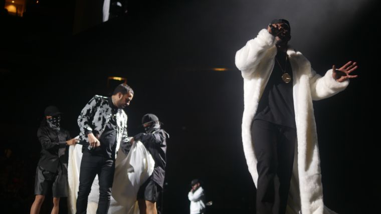 Diddy, 112, Mase, Lil’ Kim, Faith Evans, French Montana, Carl Thomas, Total, DMX and Erykah Badu perform at the Bad Boy Family Reunion Tour in Dallas