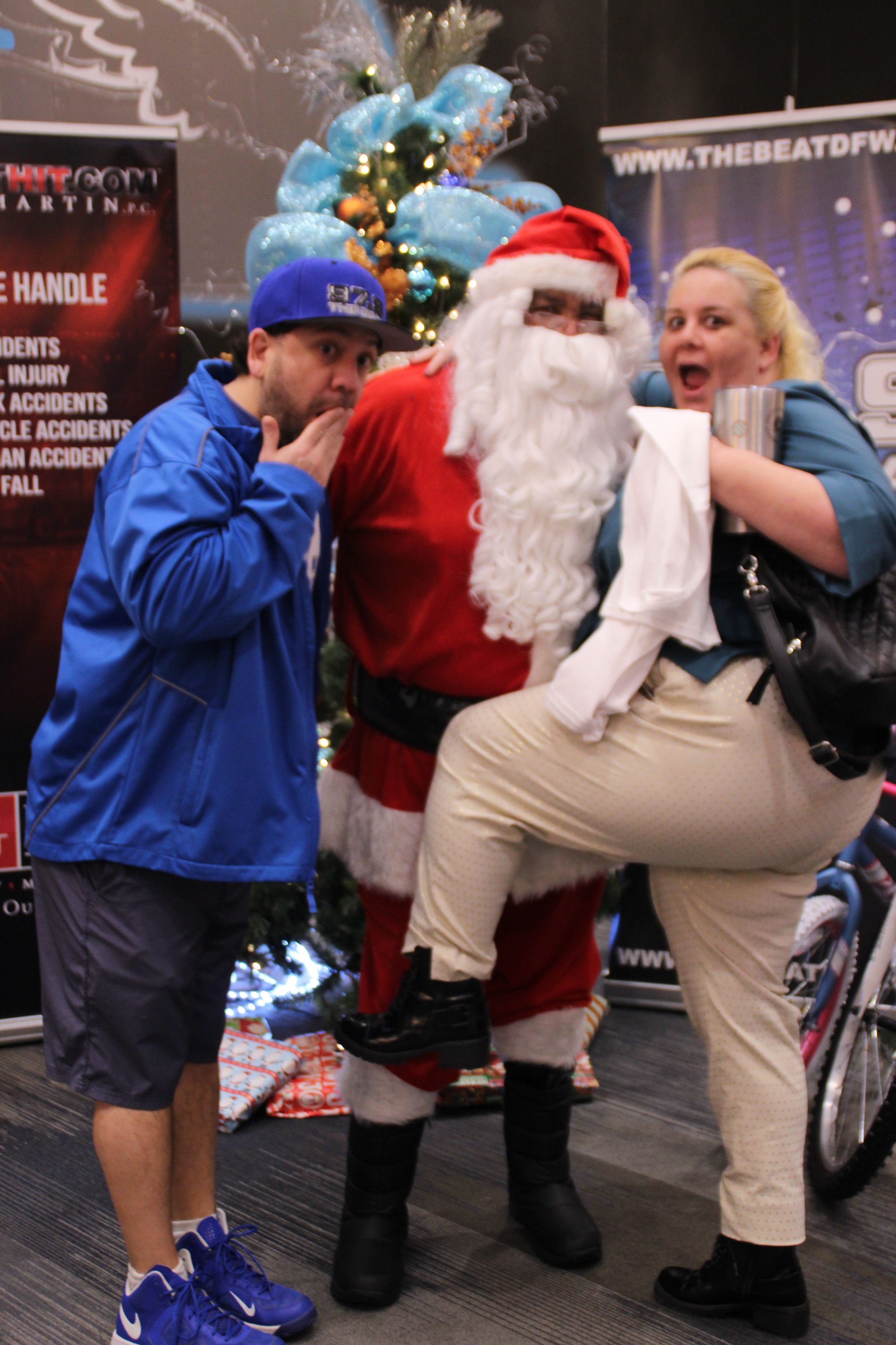 IJustGotHit.com's Holiday Bike Giveaway