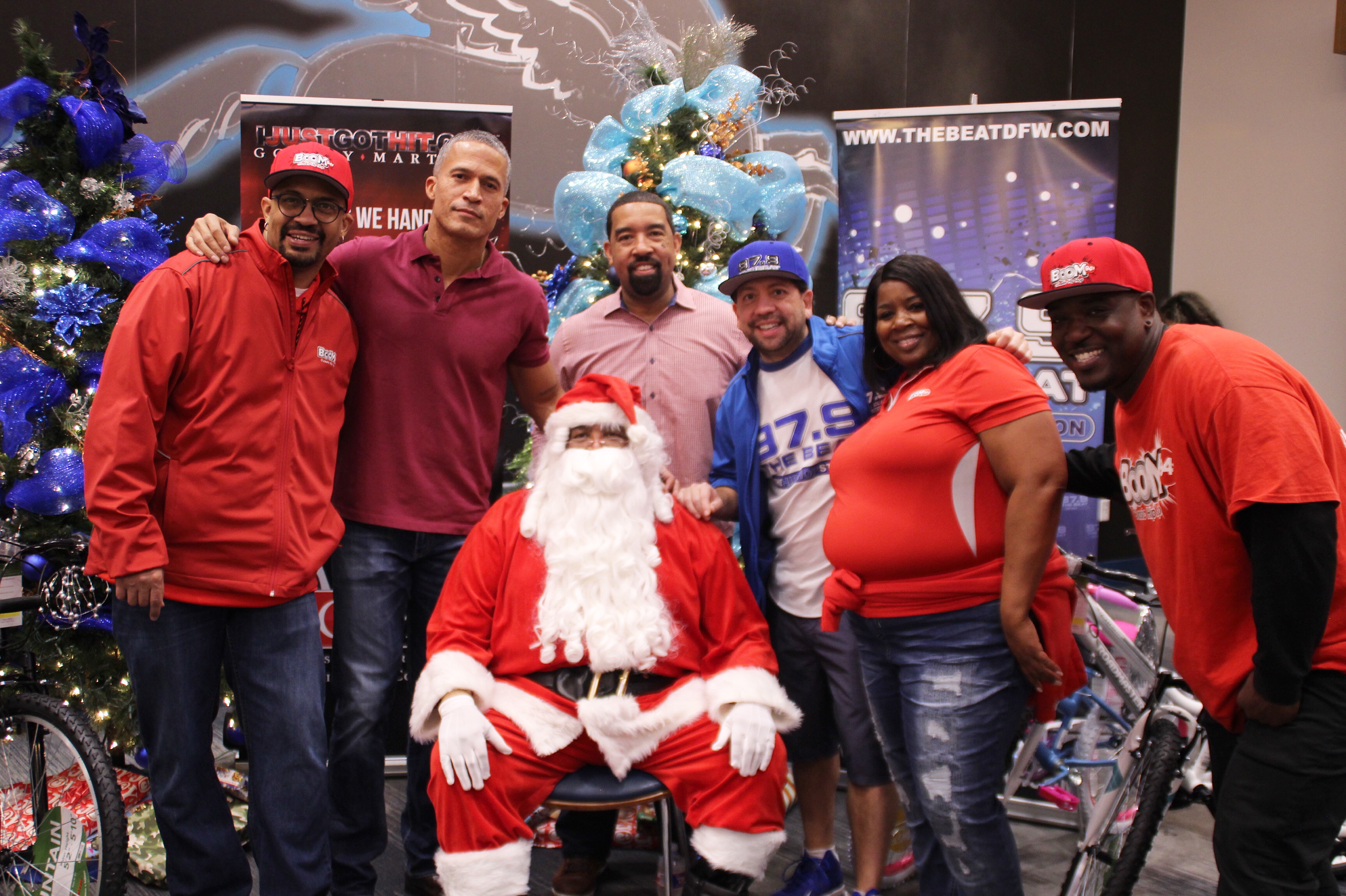 IJustGotHit.com's Holiday Bike Giveaway