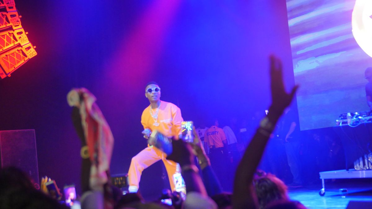 WizKid Takes Over the DFW