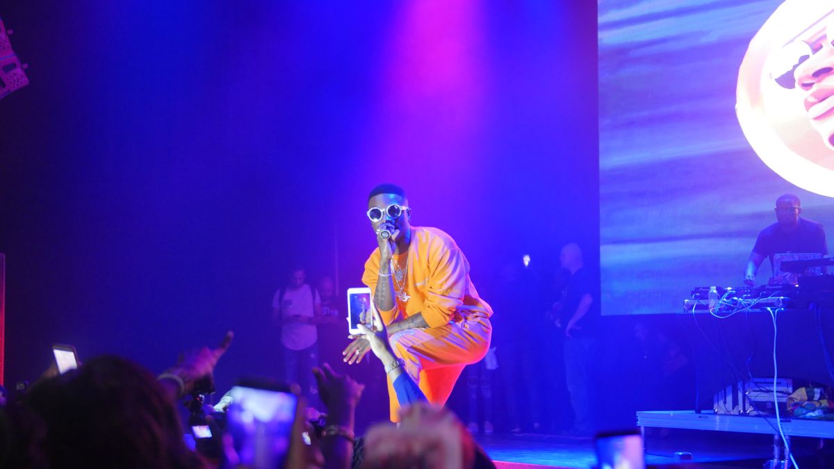 WizKid Takes Over the DFW