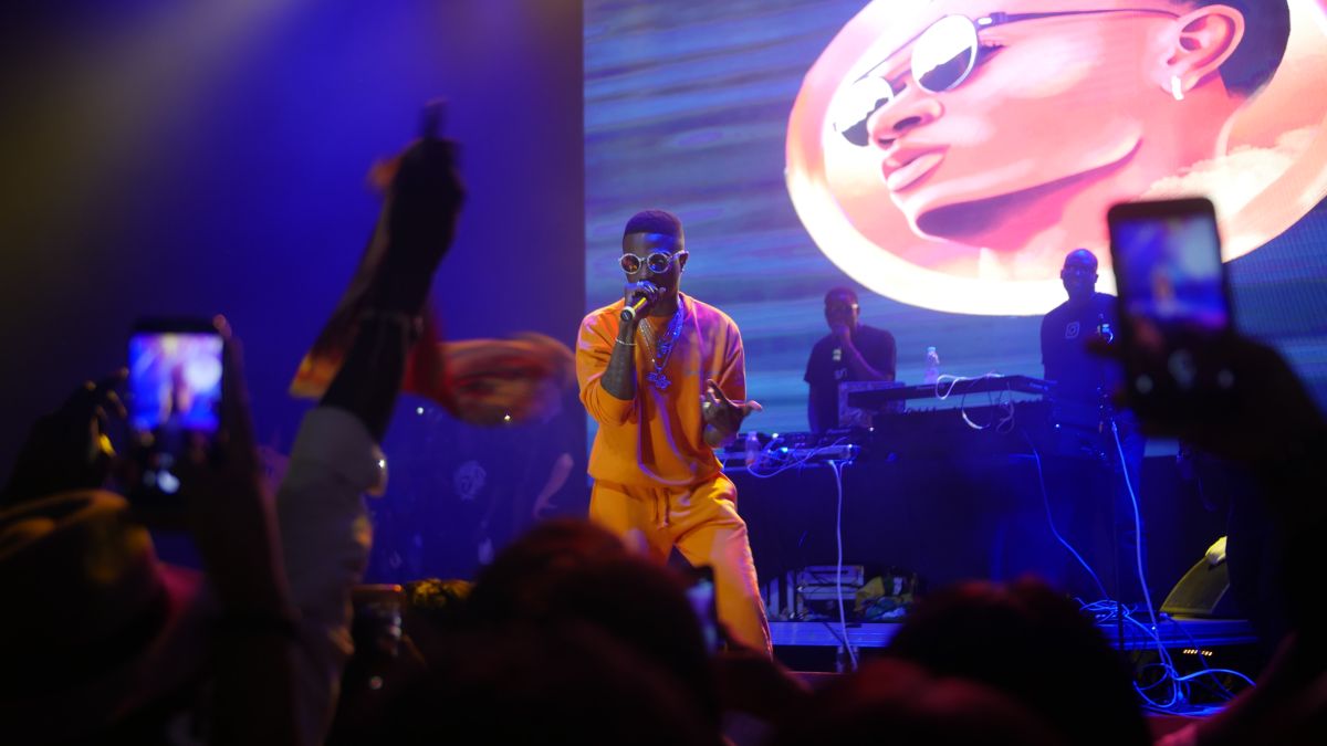WizKid Takes Over the DFW