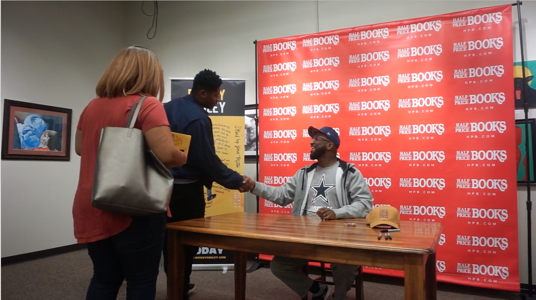 Rickey Smiley - Dallas - Half Price Books