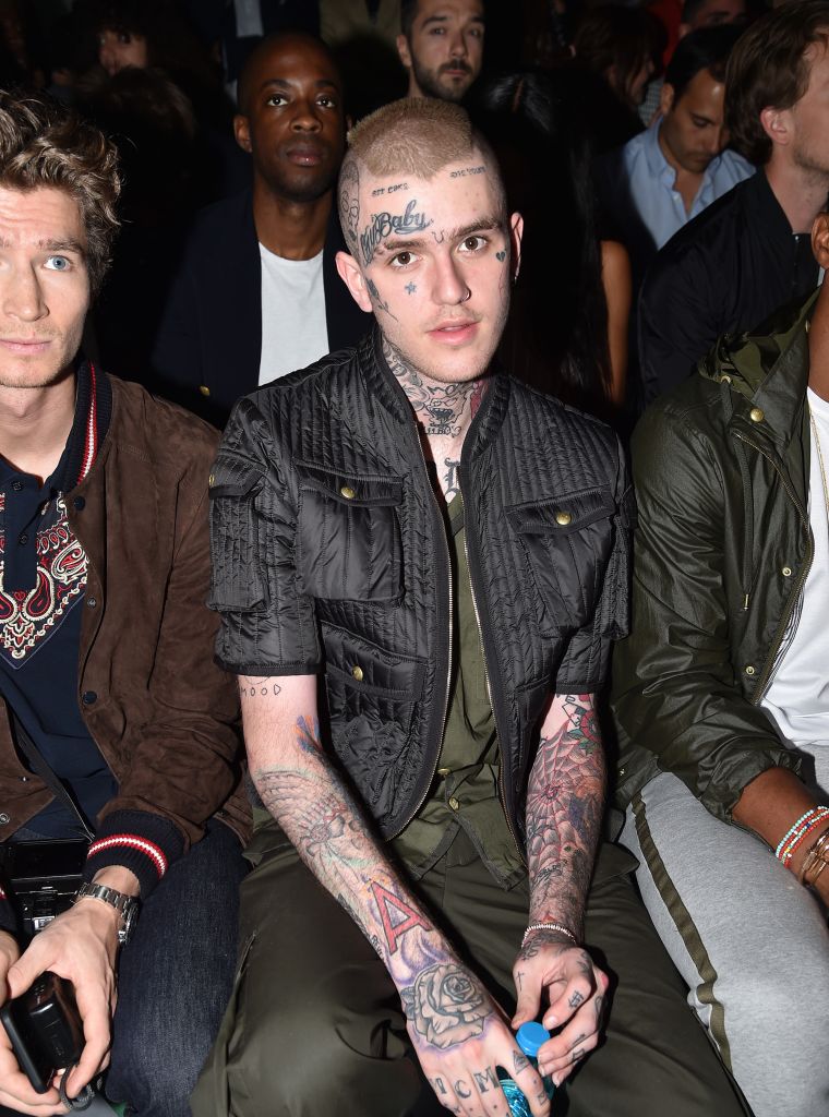 Moncler Gamme Bleu - Front Row - Milan Men's Fashion Week Spring/Summer 2018