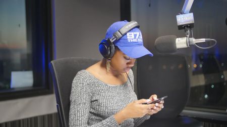 Veda Loca In The Morning