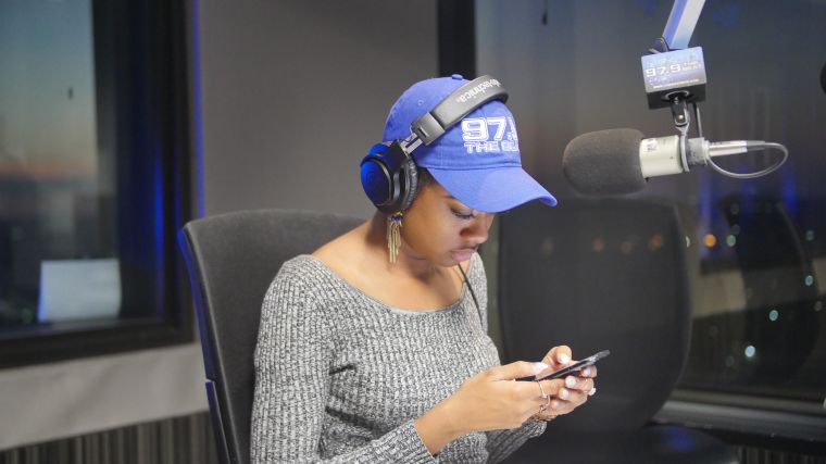 Veda Loca In The Morning