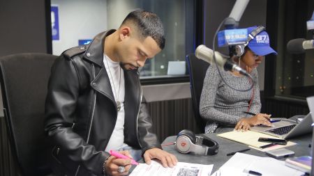 Veda Loca In The Morning