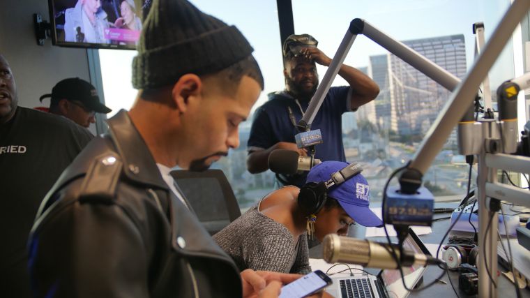 Veda Loca In The Morning