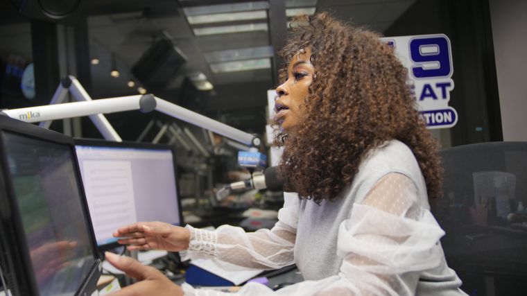 Veda Loca In The Morning