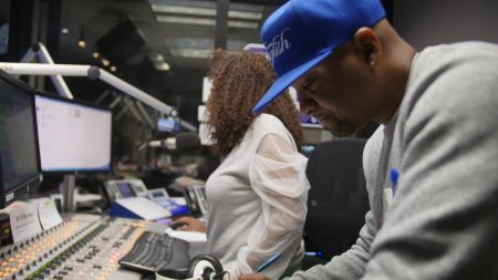 Veda Loca In The Morning