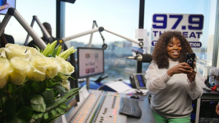 Veda Loca In The Morning