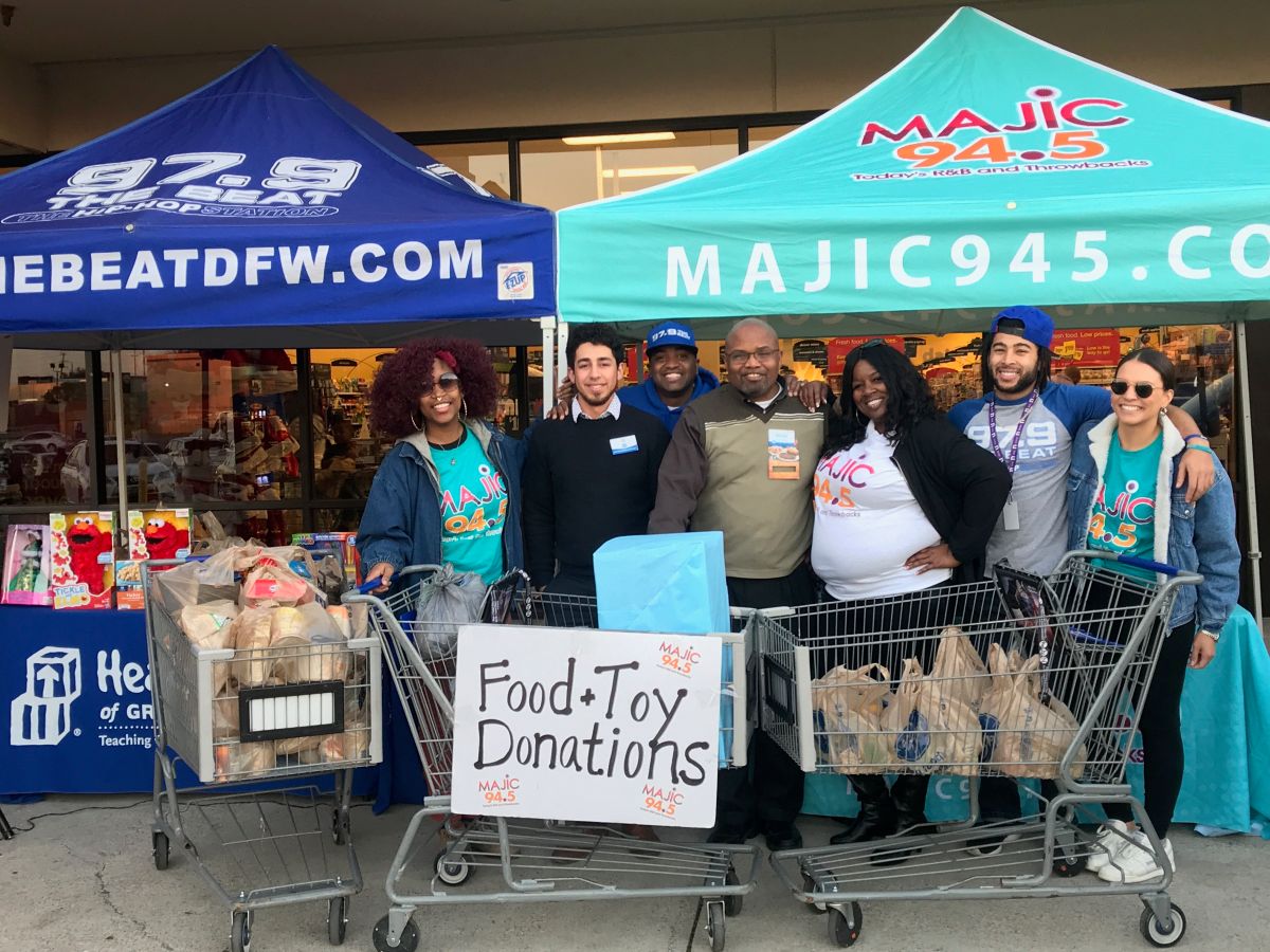 Stuff The Bus - 2017