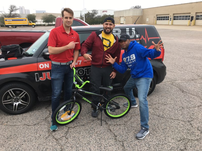 IJustGotHit.com Bike Giveaway 2017
