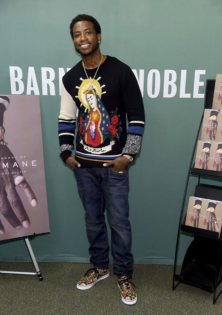 Gucci Mane Signs Copies Of His New Book ‘The Autobiography Of Gucci Mane’