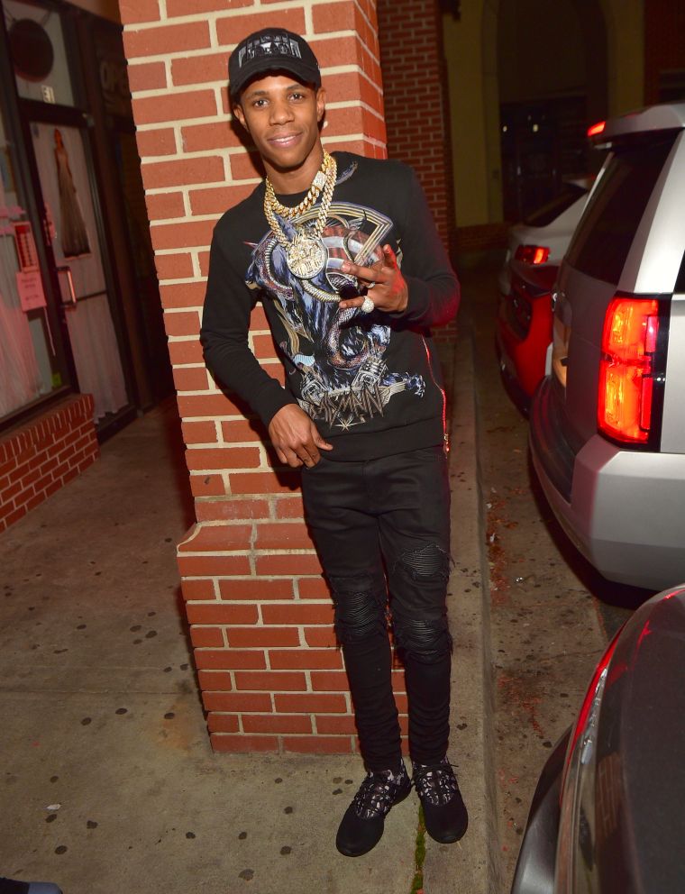 Bernice Burgos Hosts SL Lounge