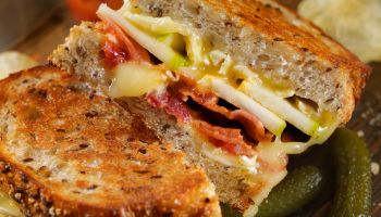 Grilled Cheese Sandwich with Bacon, Brie and Pear