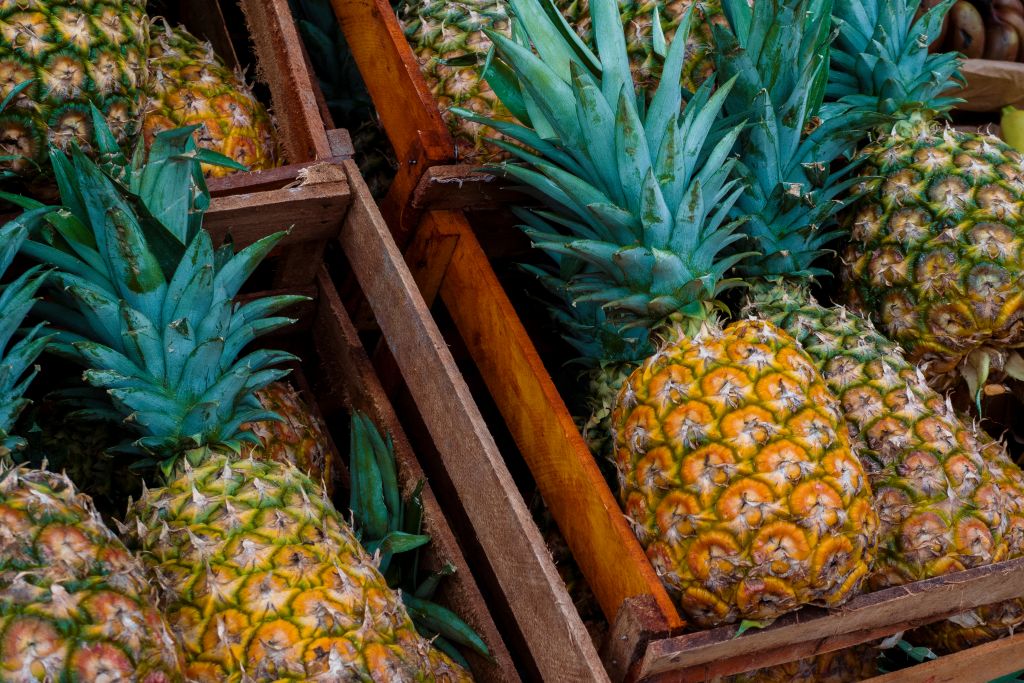 organic pineapples