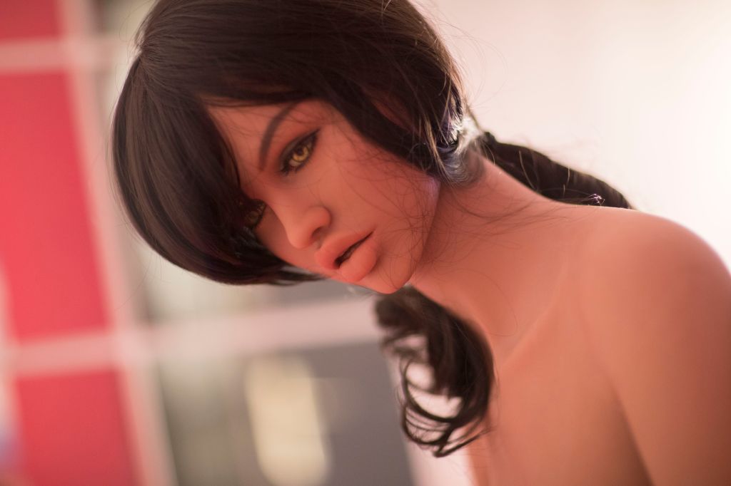 France's First brothel Featuring Sex Dolls Opens in Paris