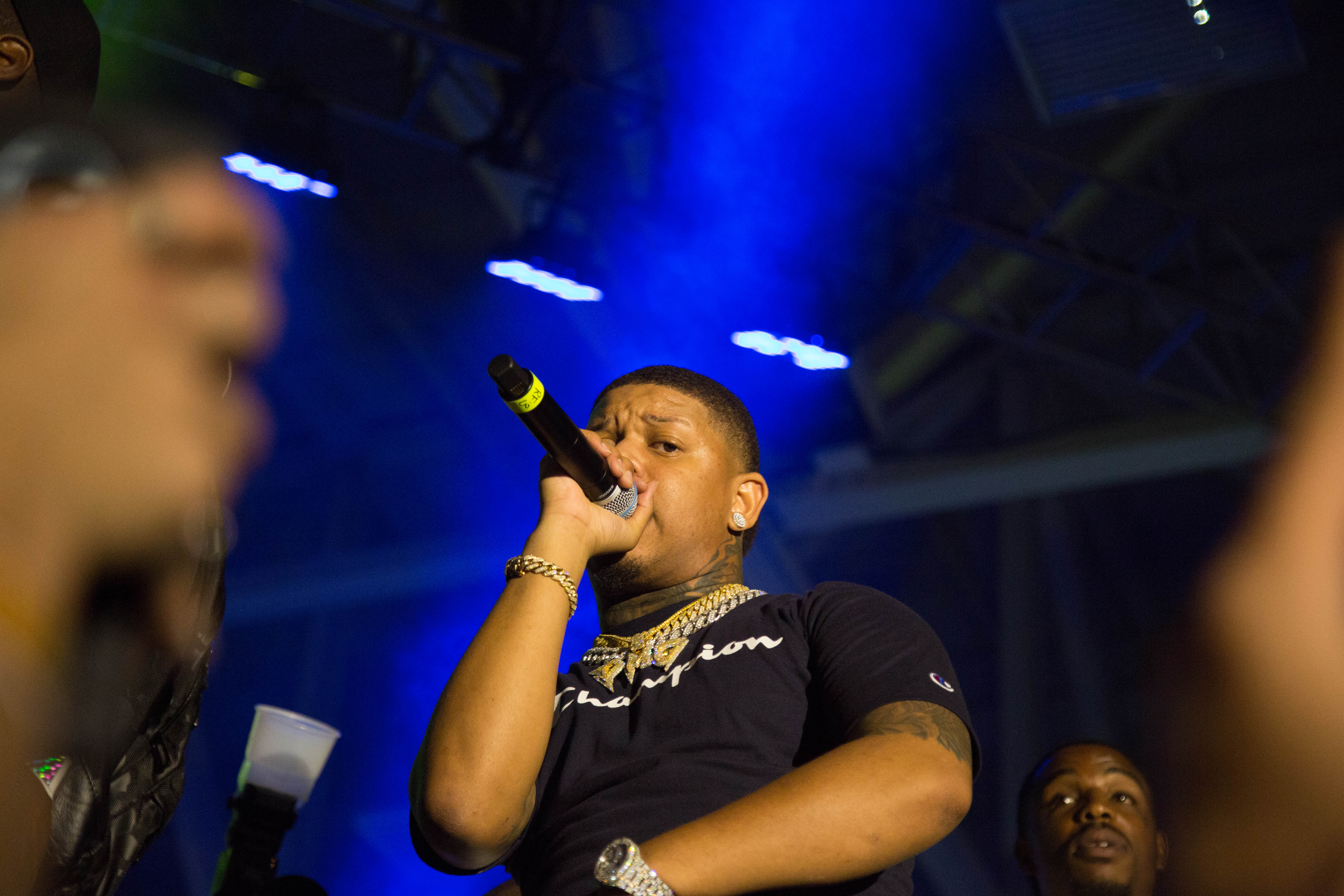 download mp3 yella beezy thats on me remix