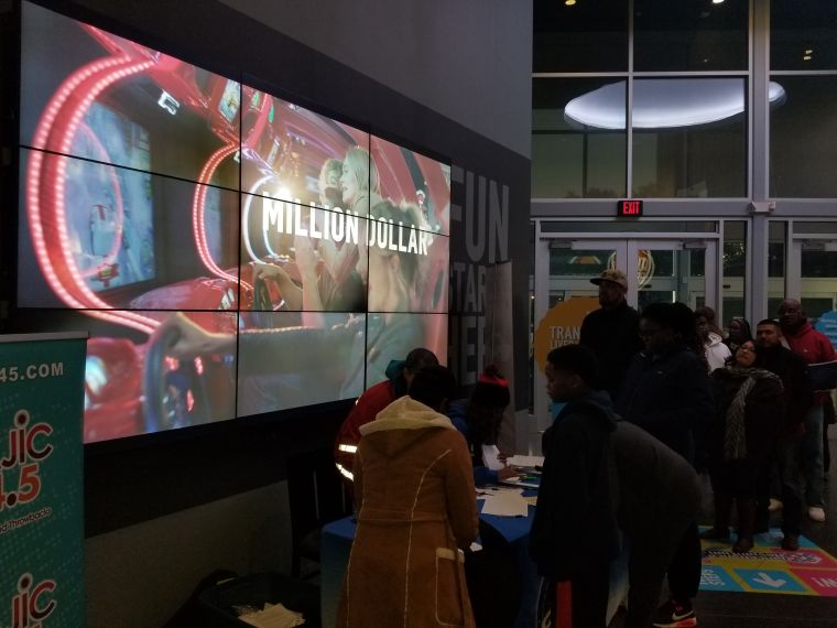 IJustGotHit.com Bike Giveaway 2018 At Dave & Buster's (PHOTOS)