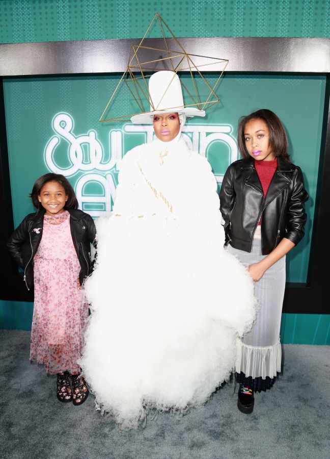 BET Presents: 2017 Soul Train Awards - Red Carpet & Arrivals