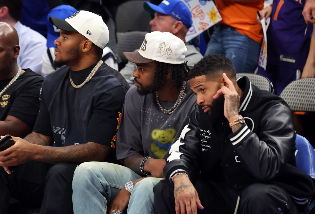 Phoenix Suns v Dallas Mavericks