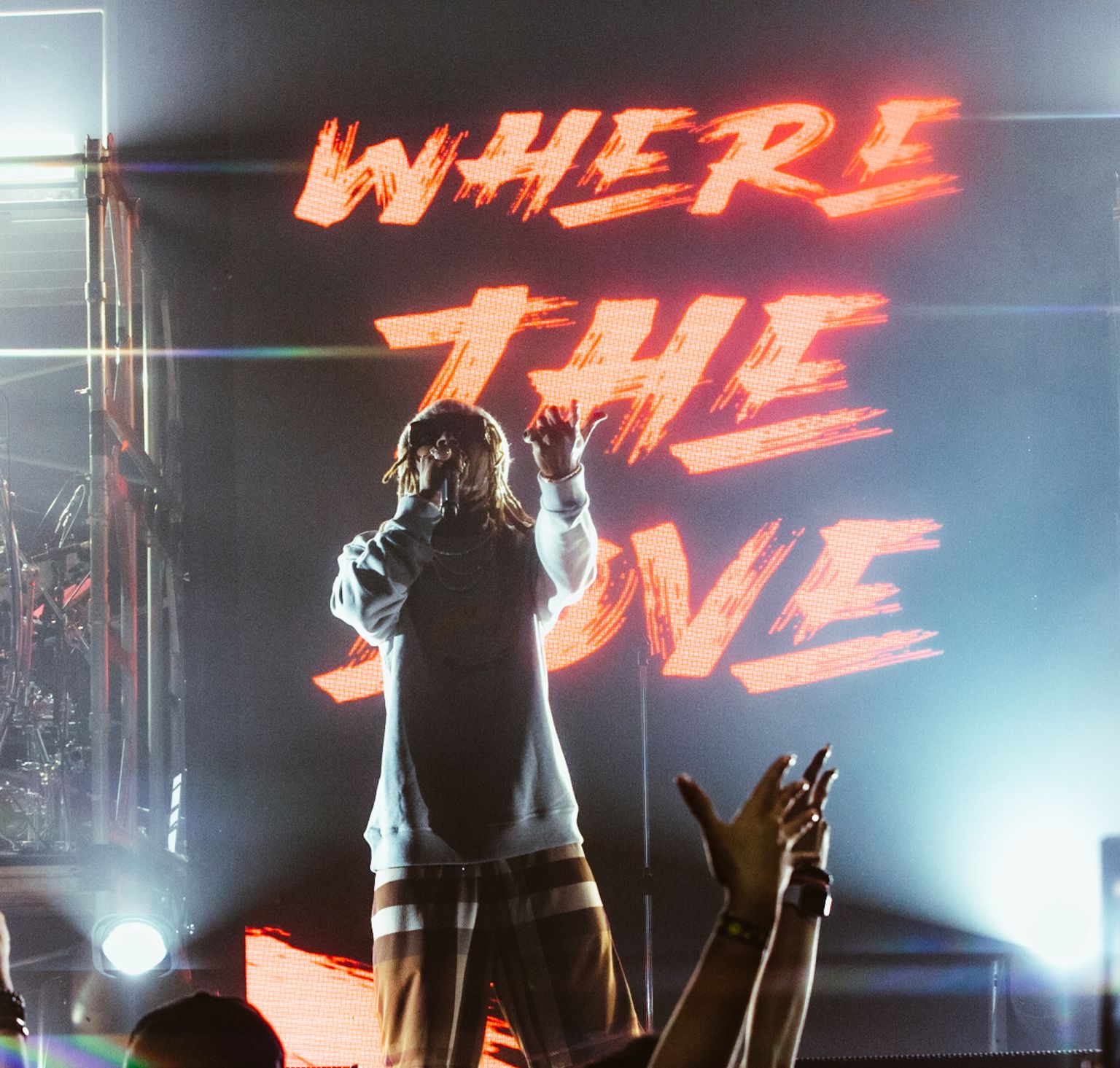 Which Famous Rappers Are Bloods? (PHOTO GALLERY)