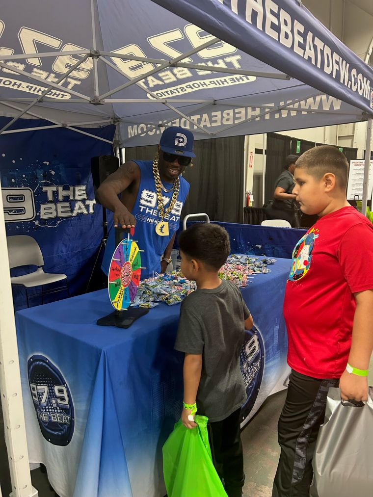 Dallas Mayor’s Back to School Roundup