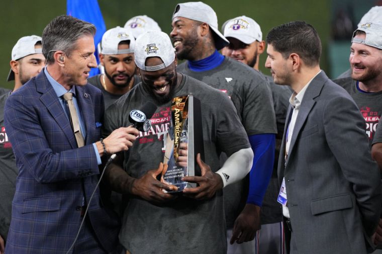 Championship Series - Texas Rangers v. Houston Astros - Game Seven