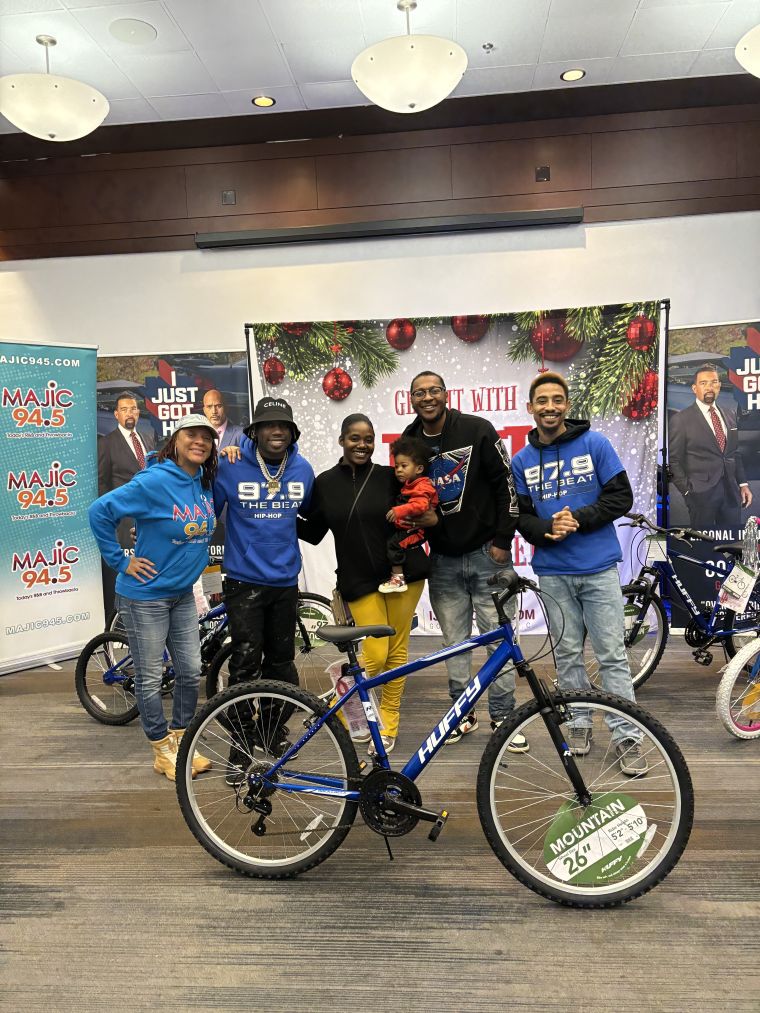 Godsey Martin IJGH Bike Giveaway