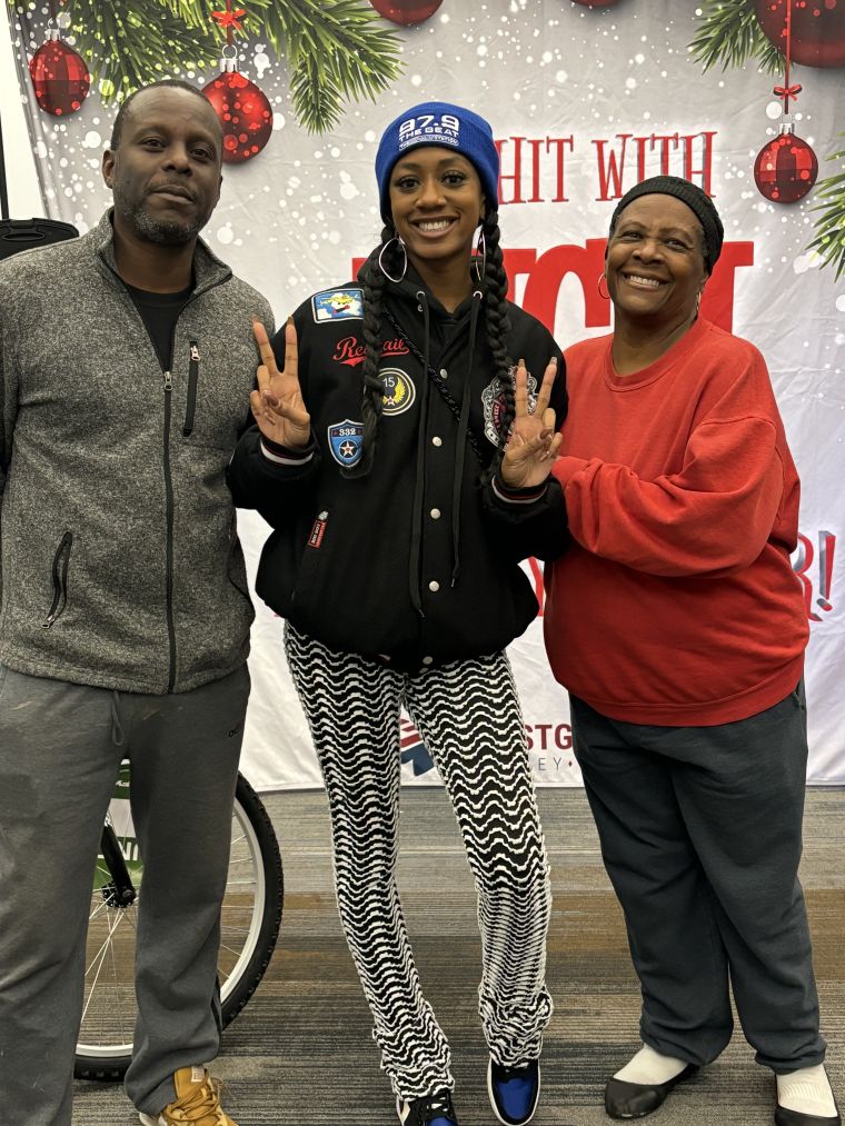 Godsey Martin IJGH Bike Giveaway