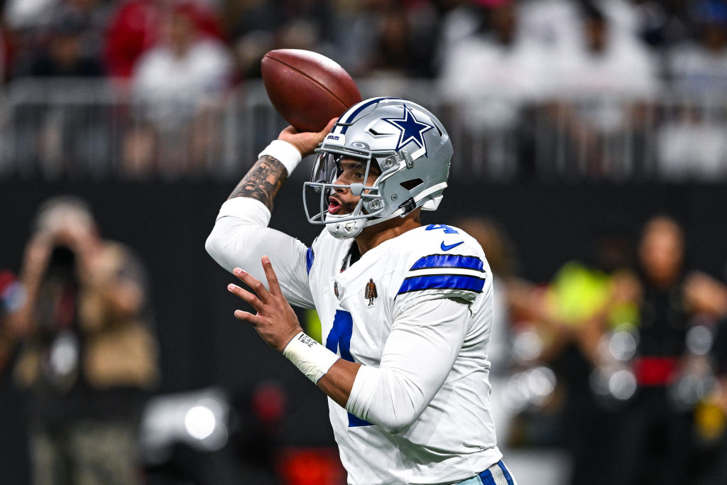 NFL: NOV 03 Cowboys at Falcons