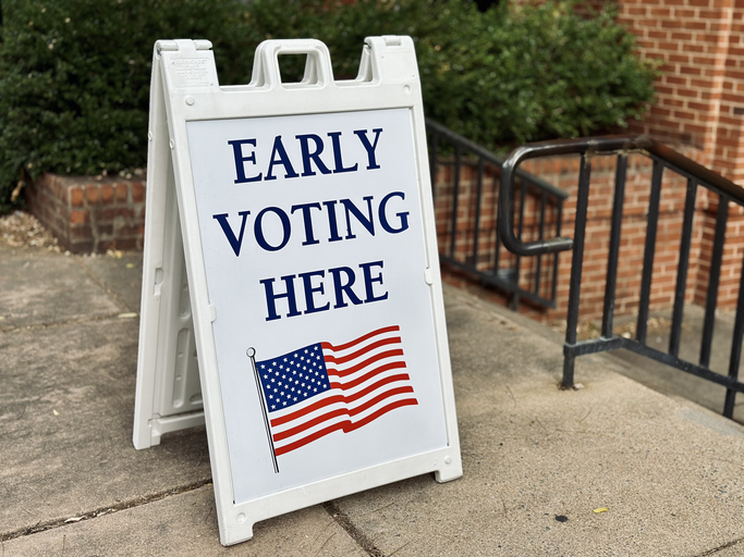 Early Voting Sign