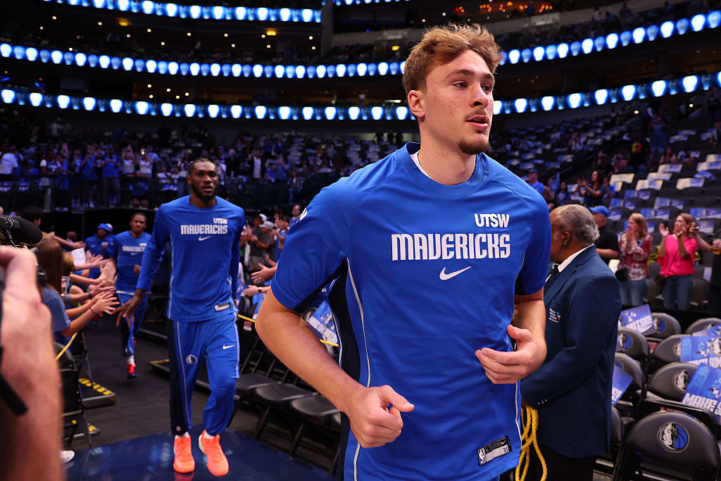 Charlotte Hornets v Dallas Mavericks