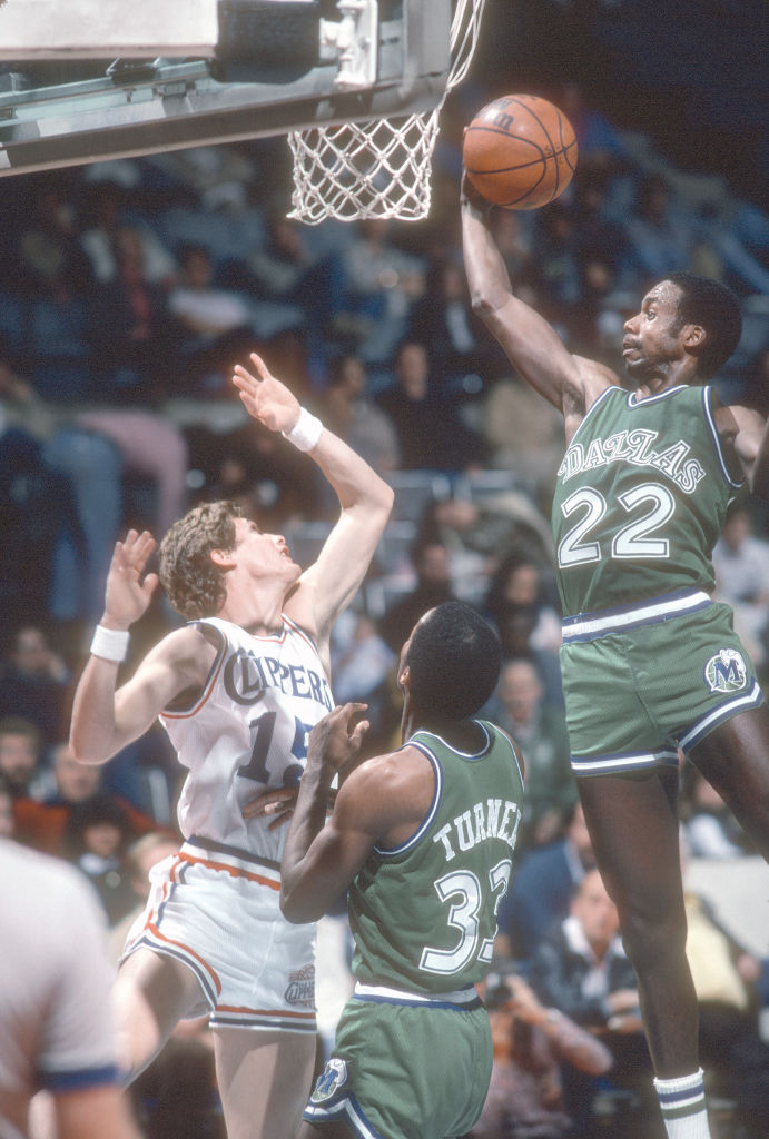 Dallas Mavericks v San Diego Clippers