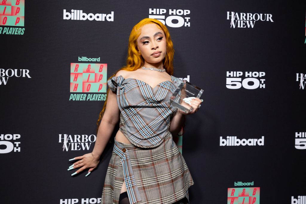ICE SPICE, LARRY JACKSON, LIL WAYNE, AND NAS HONORED AT BILLBOARD’S 2023 R&B/HIP-HOP POWER PLAYERS EVENT