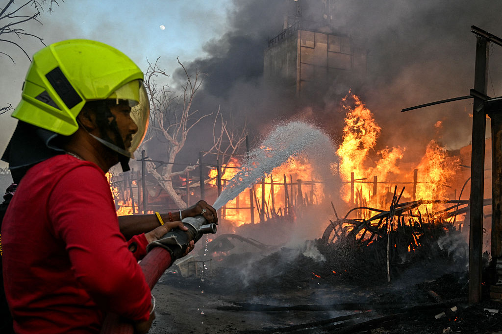 INDIA-ACCIDENT-FIRE