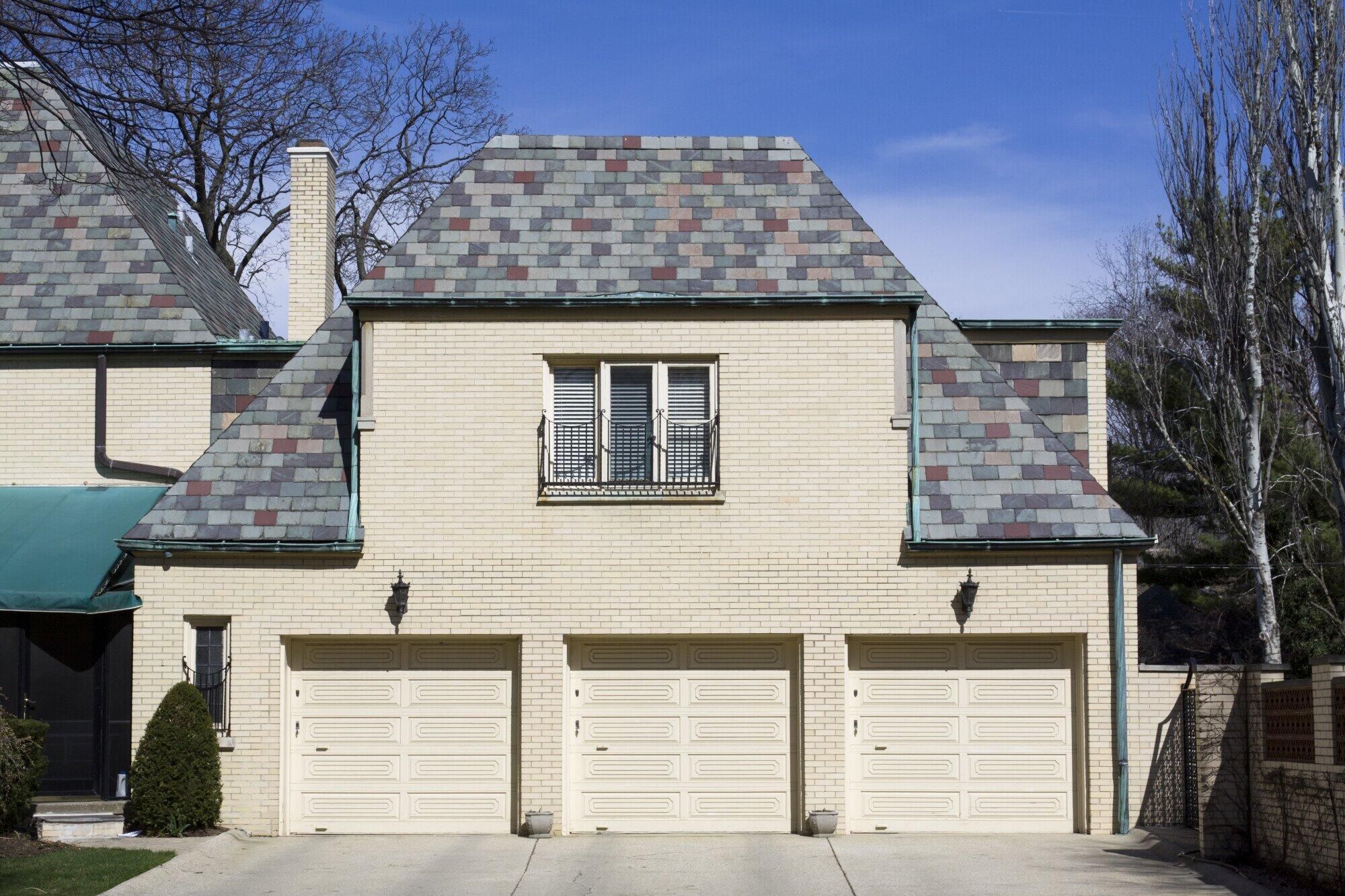 Exterior design tips that give your home main character energy